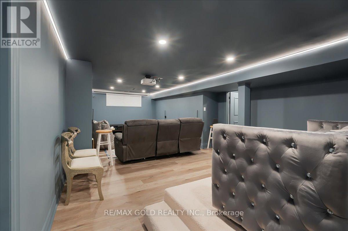 993 Porcupine Avenue, Mississauga, Ontario  L5H 3K6 - Photo 28 - W13090566