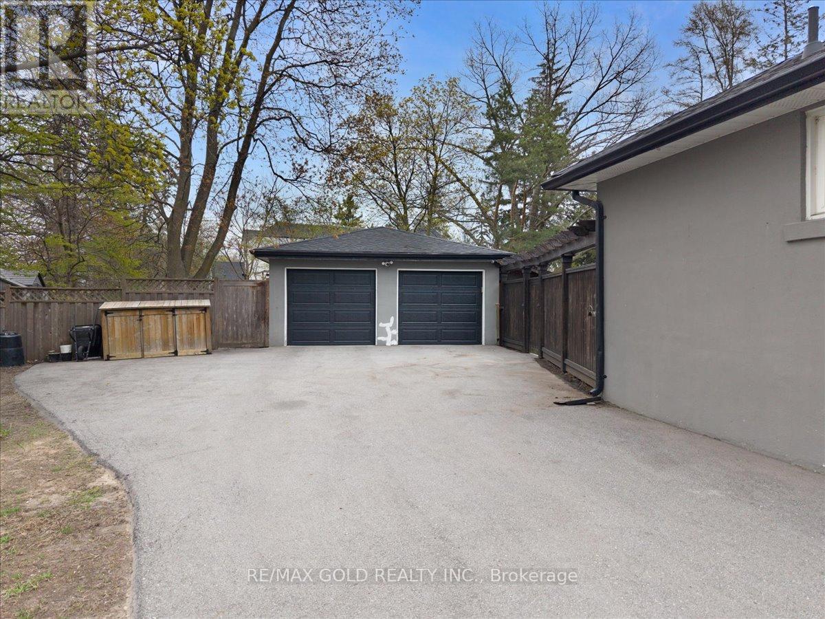 993 Porcupine Avenue, Mississauga, Ontario  L5H 3K6 - Photo 48 - W13090566