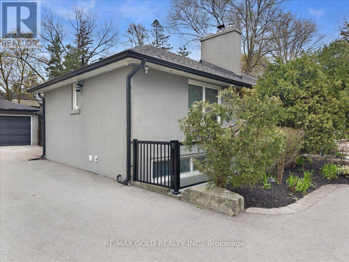 993 Porcupine Avenue, Mississauga, Ontario  L5H 3K6 - Photo 49 - W13090566