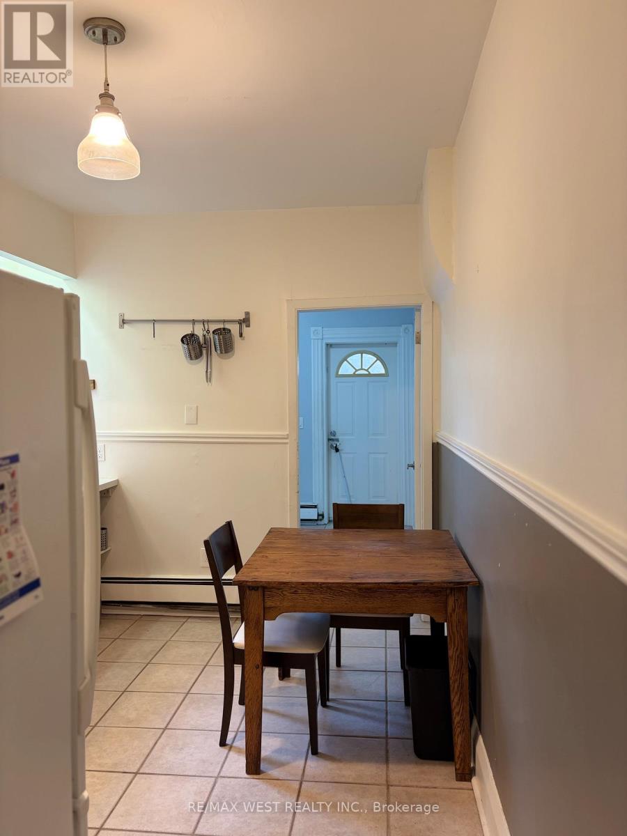 Main/bsmt - 108 Springhurst Avenue, Toronto, Ontario  M6K 1C1 - Photo 10 - W13090572
