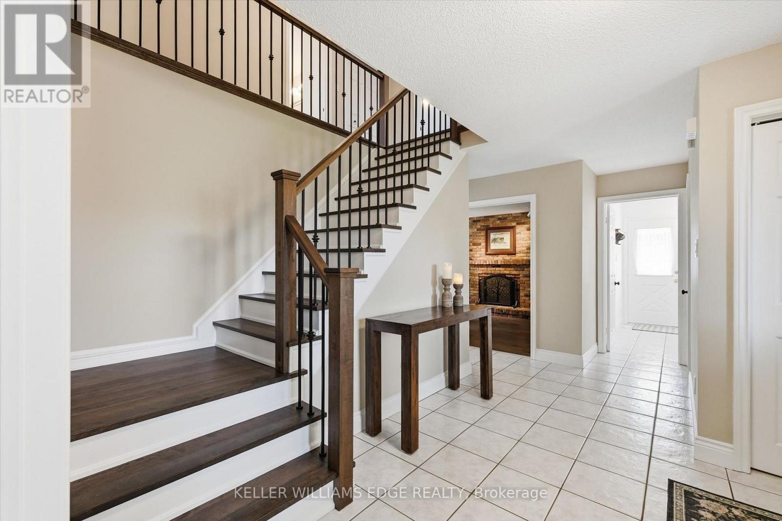 314 Lakeview Avenue, Burlington, Ontario  L7N 1Z1 - Photo 6 - W13090602