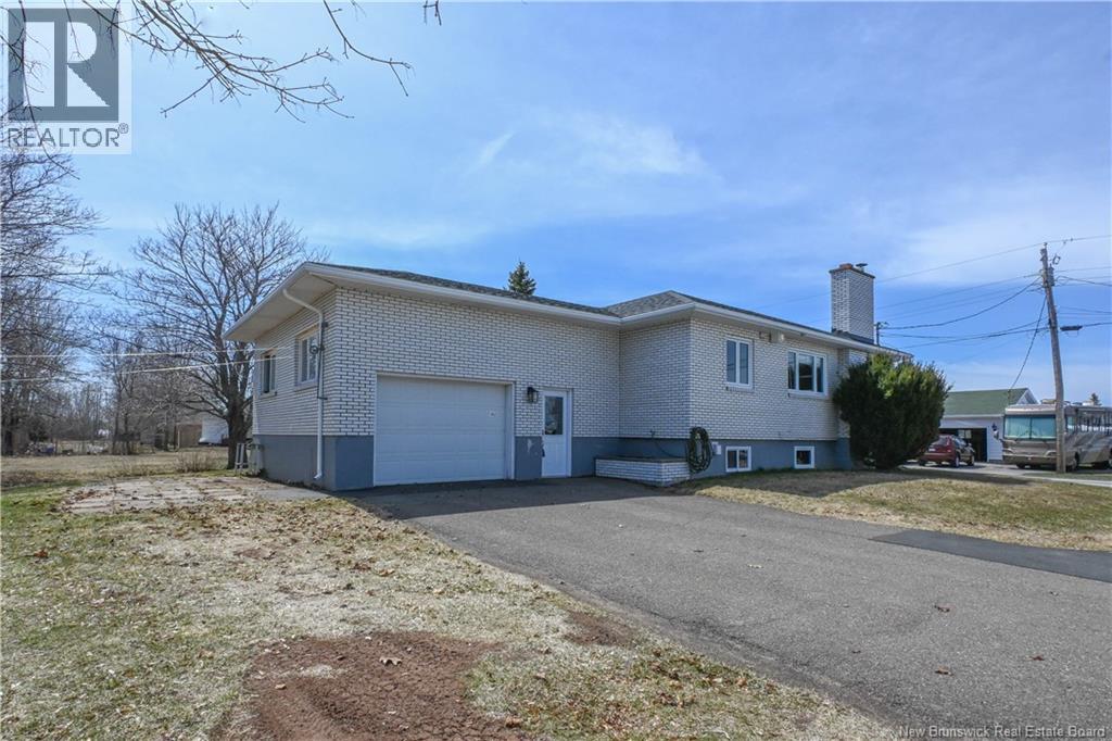 142 4e Street, Shippagan, New Brunswick  E8S 2J8 - Photo 5 - NB131959