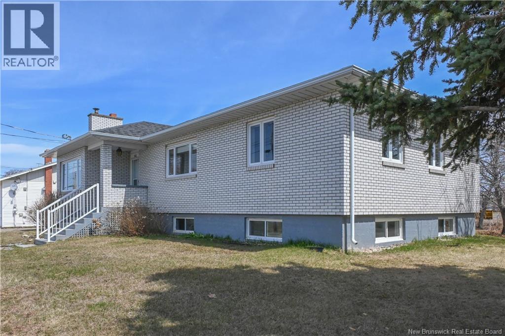 142 4e Street, Shippagan, New Brunswick  E8S 2J8 - Photo 8 - NB131959