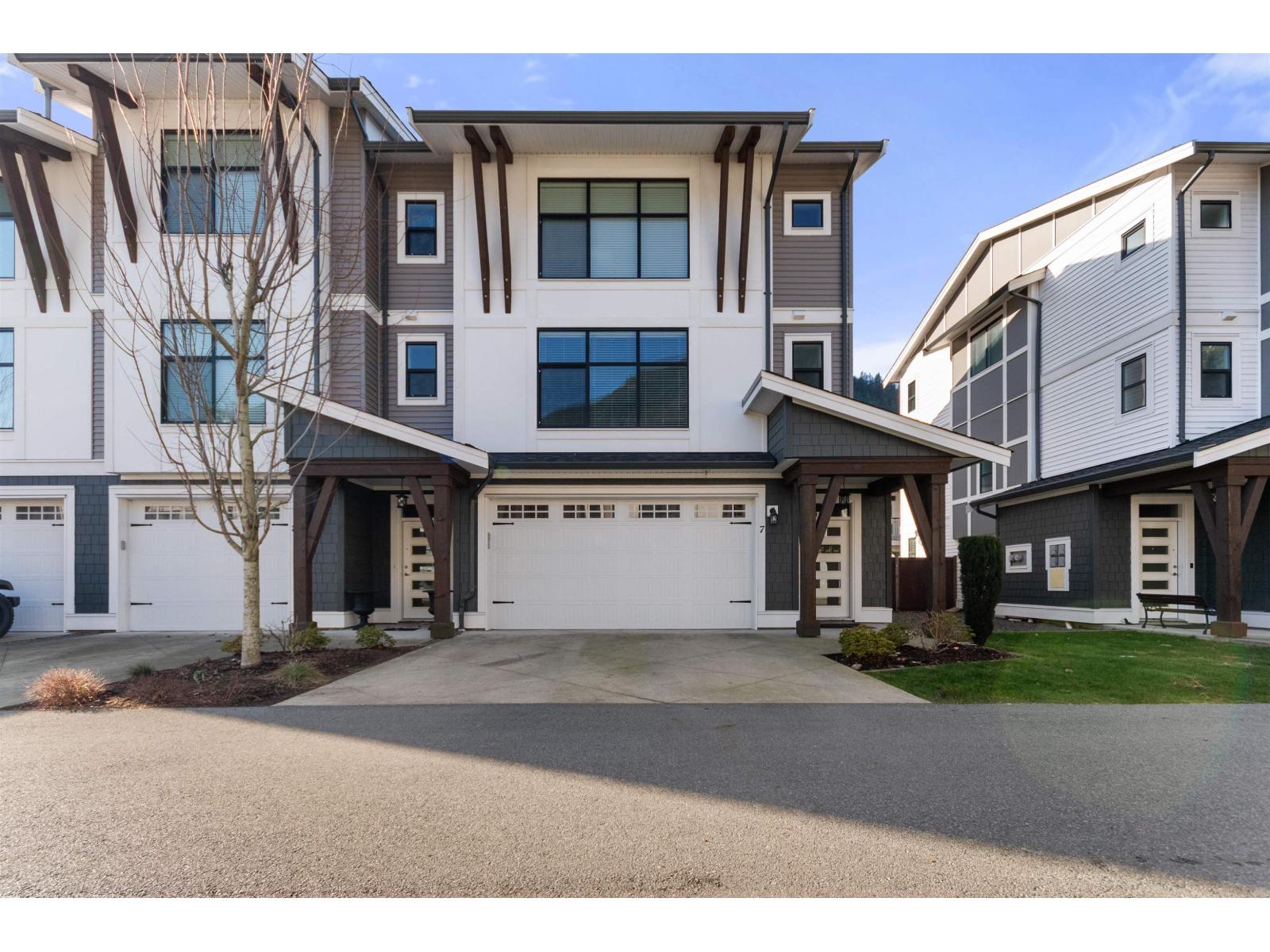 7 386 PINE AVENUE|Harrison Hot Springs, Harrison Hot Springs, British Columbia