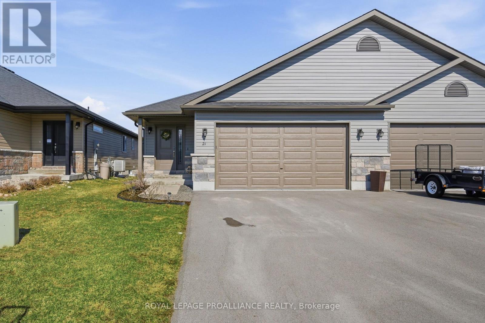 21 Lehtinen Crescent, Belleville, Ontario  K8P 5G3 - Photo 2 - X13090684