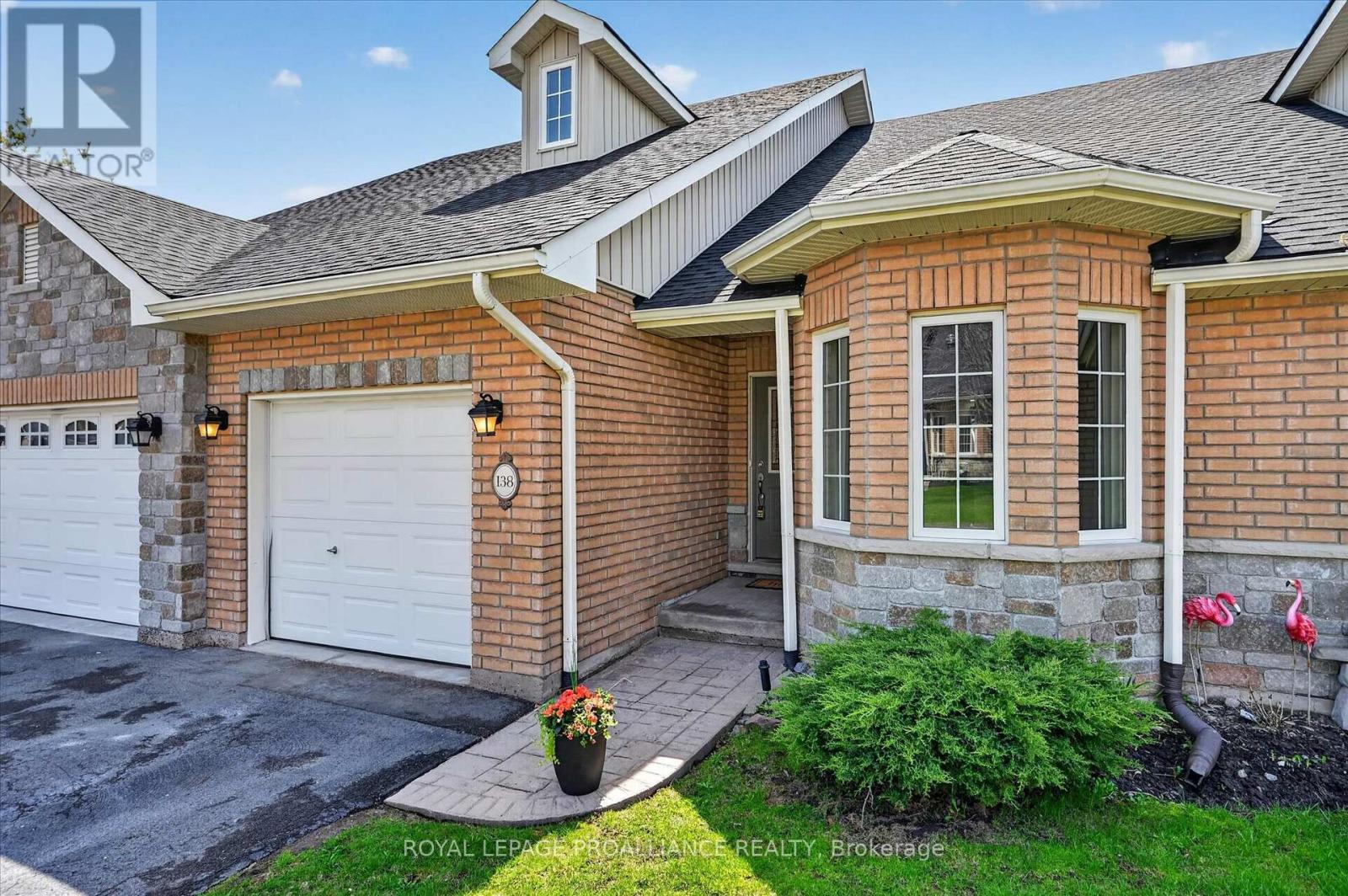 138 Village Crescent, Peterborough, Ontario  K9J 0A9 - Photo 2 - X13090714