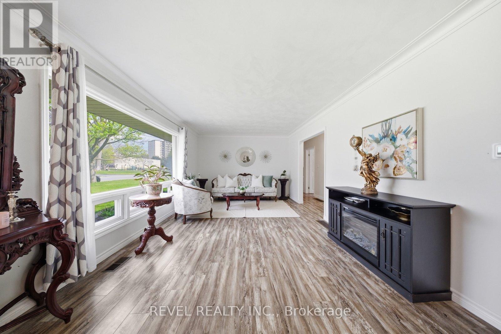29 Pusey Boulevard, Brantford, Ontario  N3R 2S1 - Photo 14 - X13090176