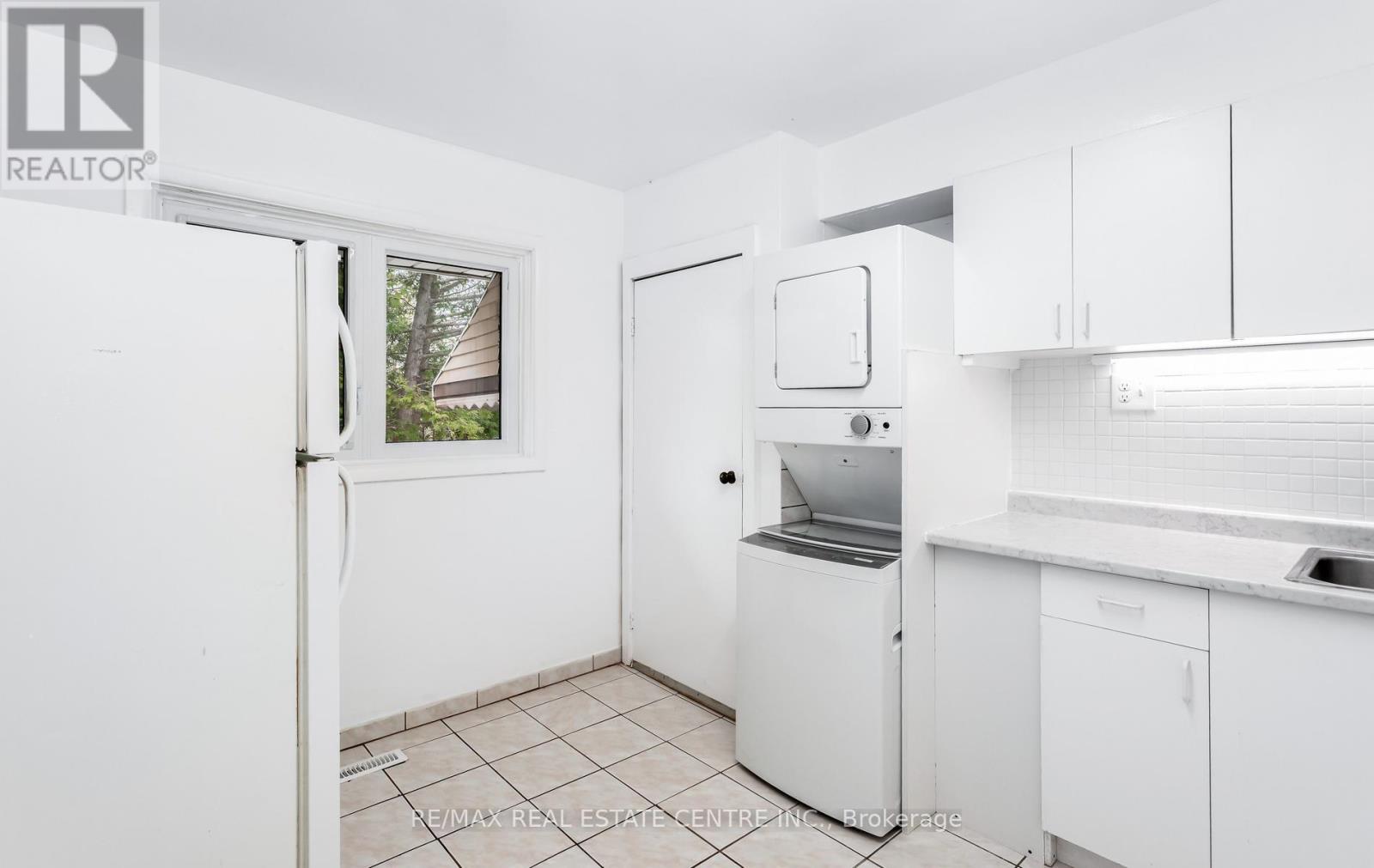 50 Dumbarton Street, Guelph, Ontario  N1E 3T6 - Photo 35 - X13090270