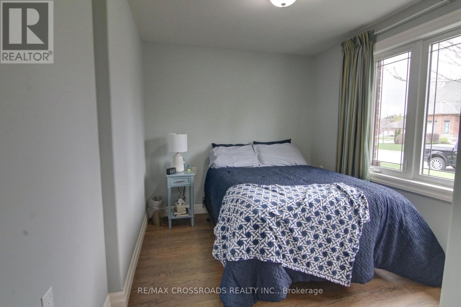 8 Green Arbour Way, Kawartha Lakes, Ontario  K9V 0E6 - Photo 5 - X13090362