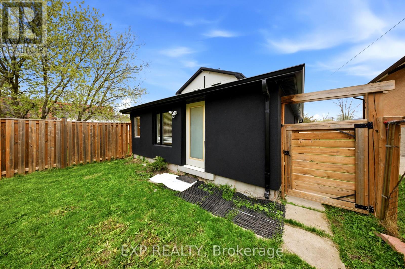 200 Madison Avenue S, Kitchener, Ontario  N2G 3M8 - Photo 32 - X13090480