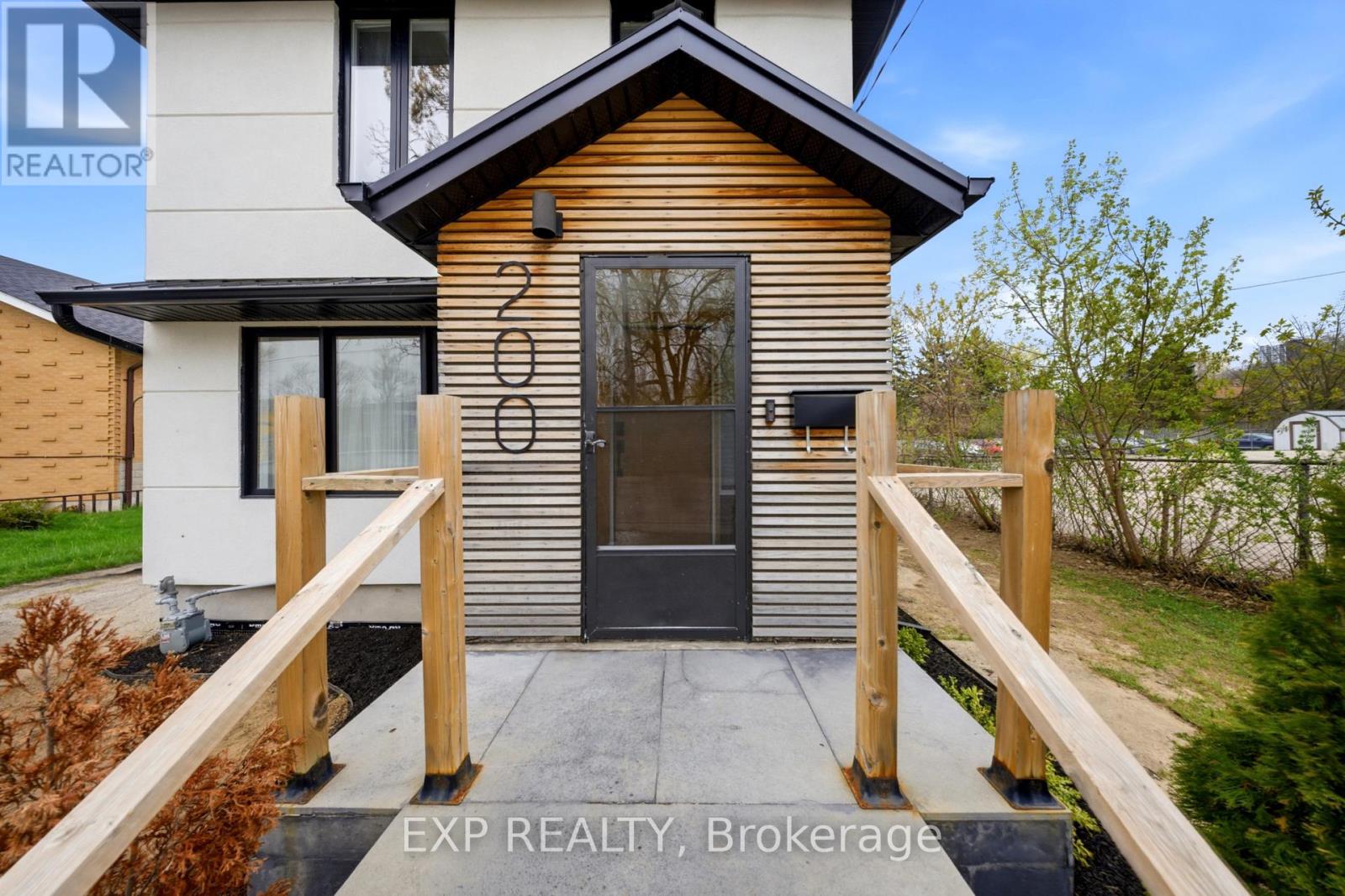 200 Madison Avenue S, Kitchener, Ontario  N2G 3M8 - Photo 4 - X13090480