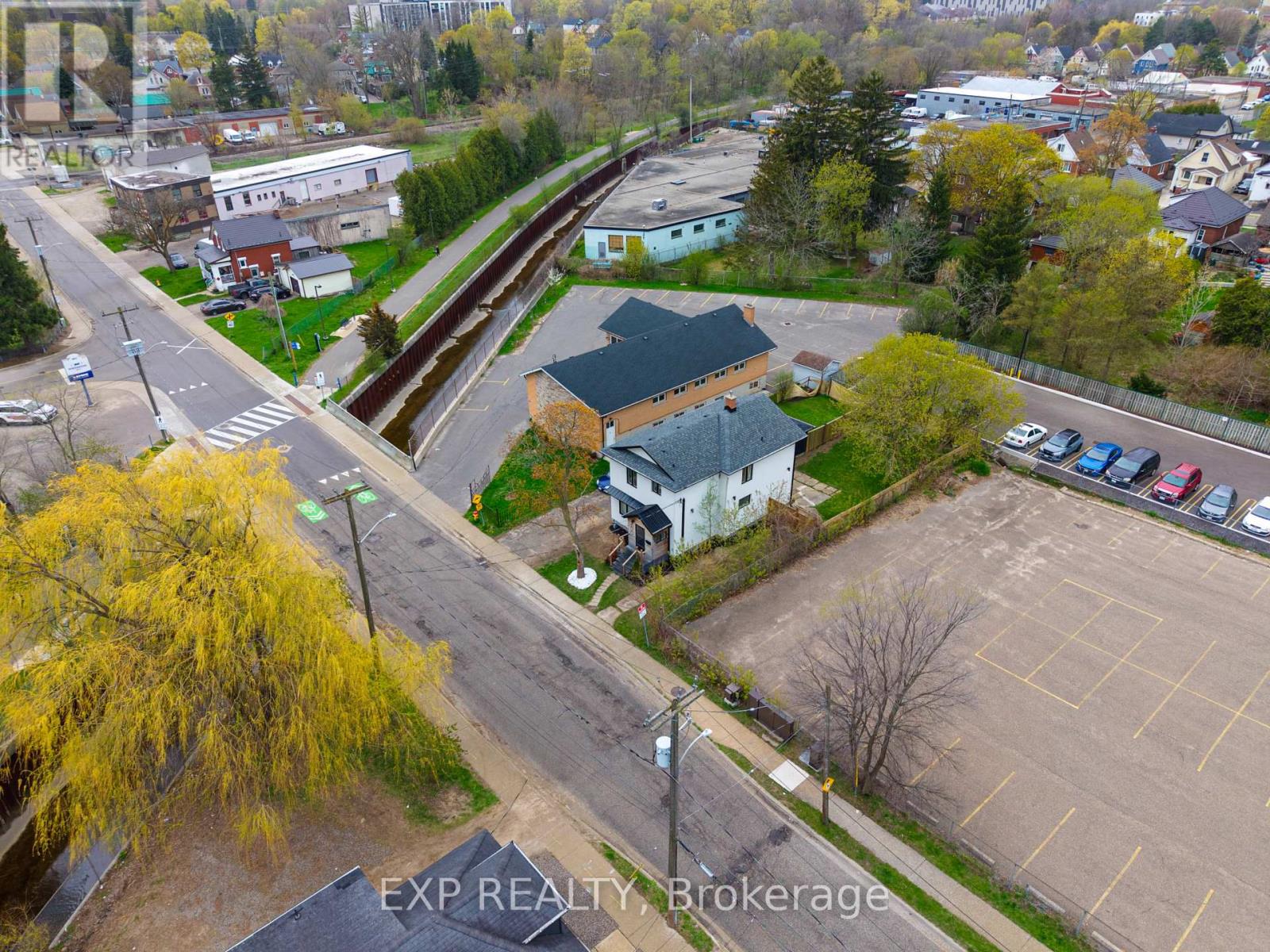 200 Madison Avenue S, Kitchener, Ontario  N2G 3M8 - Photo 42 - X13090480
