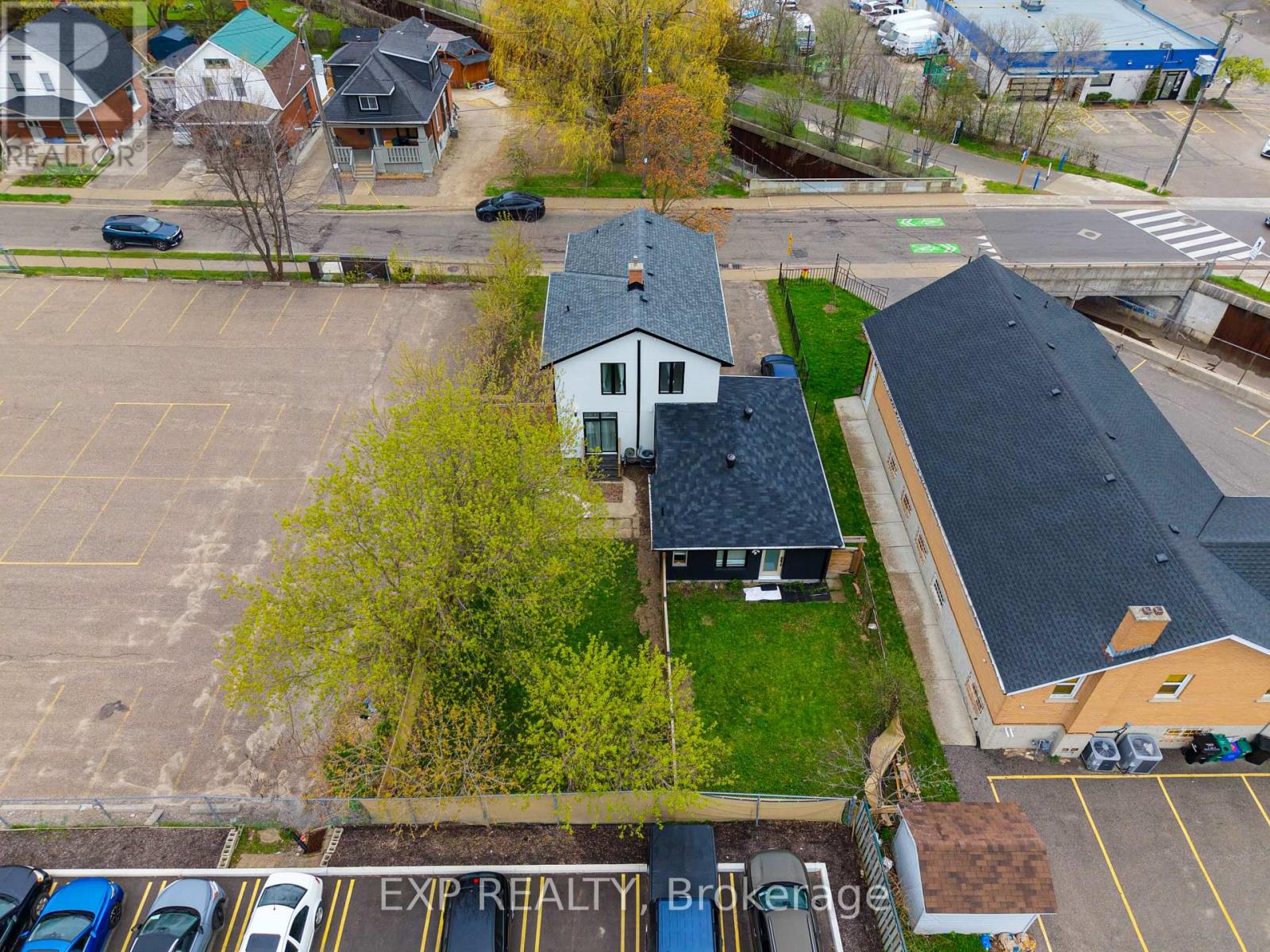 200 Madison Avenue S, Kitchener, Ontario  N2G 3M8 - Photo 43 - X13090480
