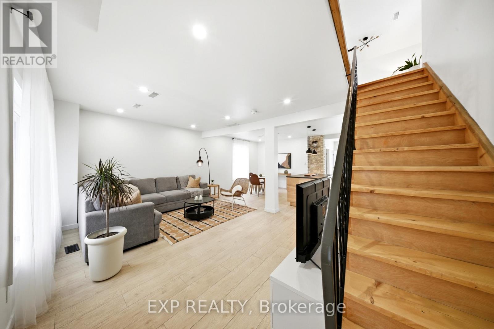 200 Madison Avenue S, Kitchener, Ontario  N2G 3M8 - Photo 7 - X13090480