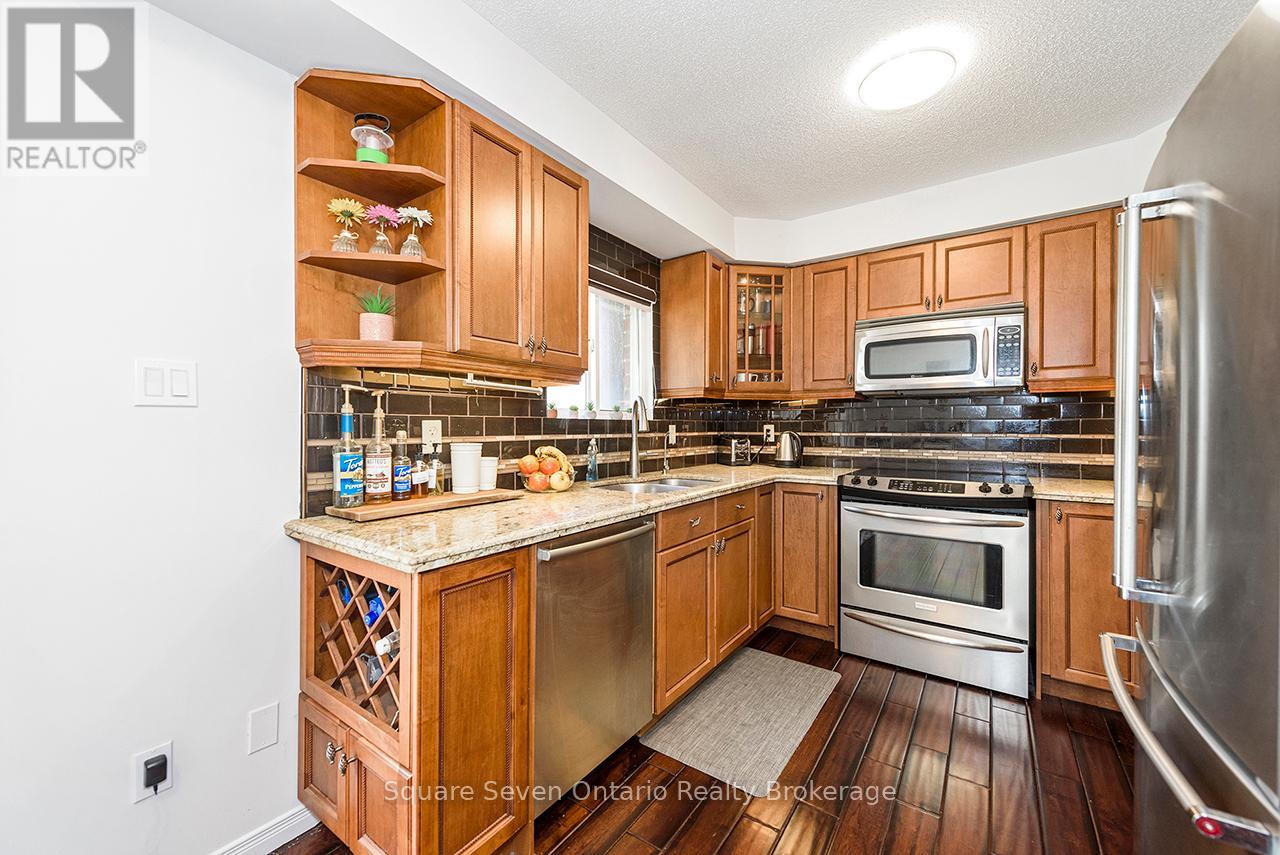 635 Commonwealth Crescent, Kitchener, Ontario  N2E 4J9 - Photo 18 - X13090584