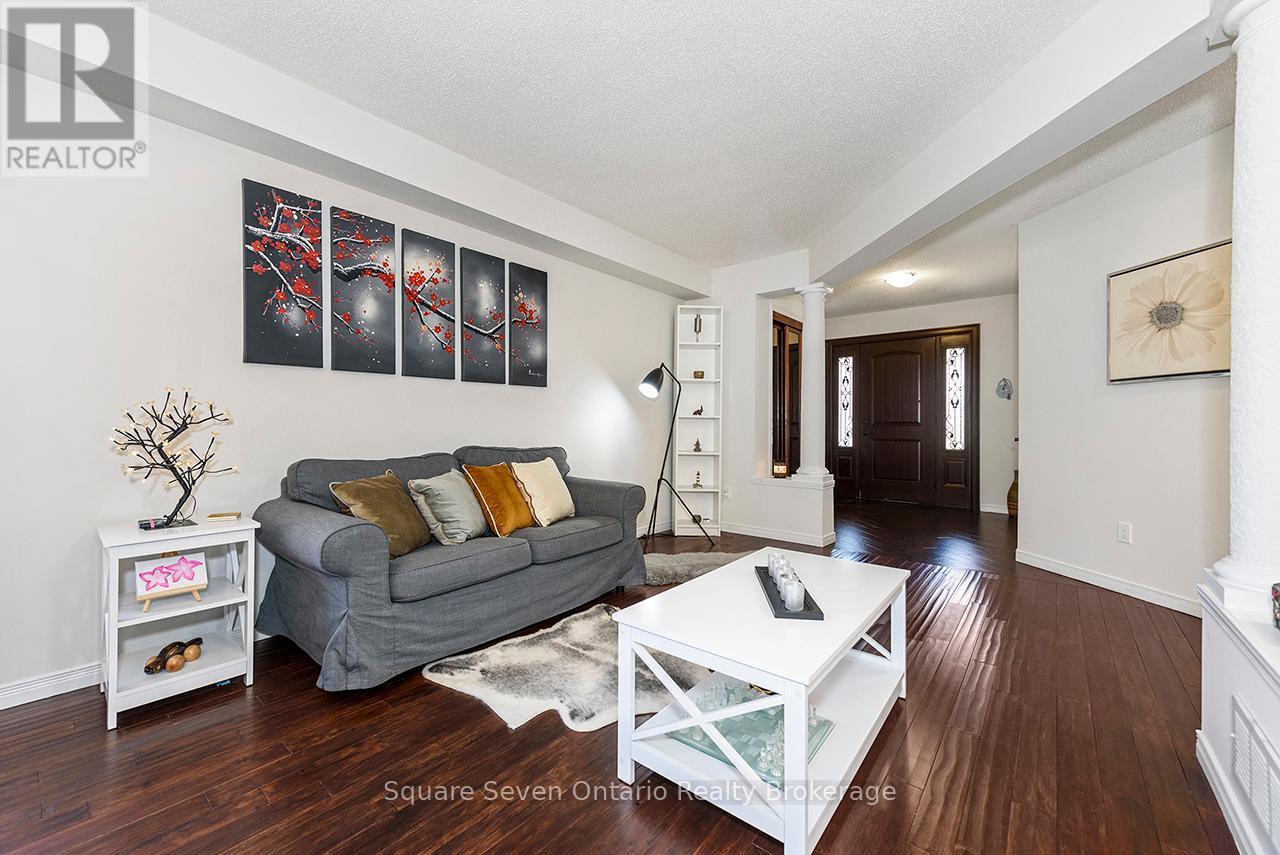 635 Commonwealth Crescent, Kitchener, Ontario  N2E 4J9 - Photo 8 - X13090584