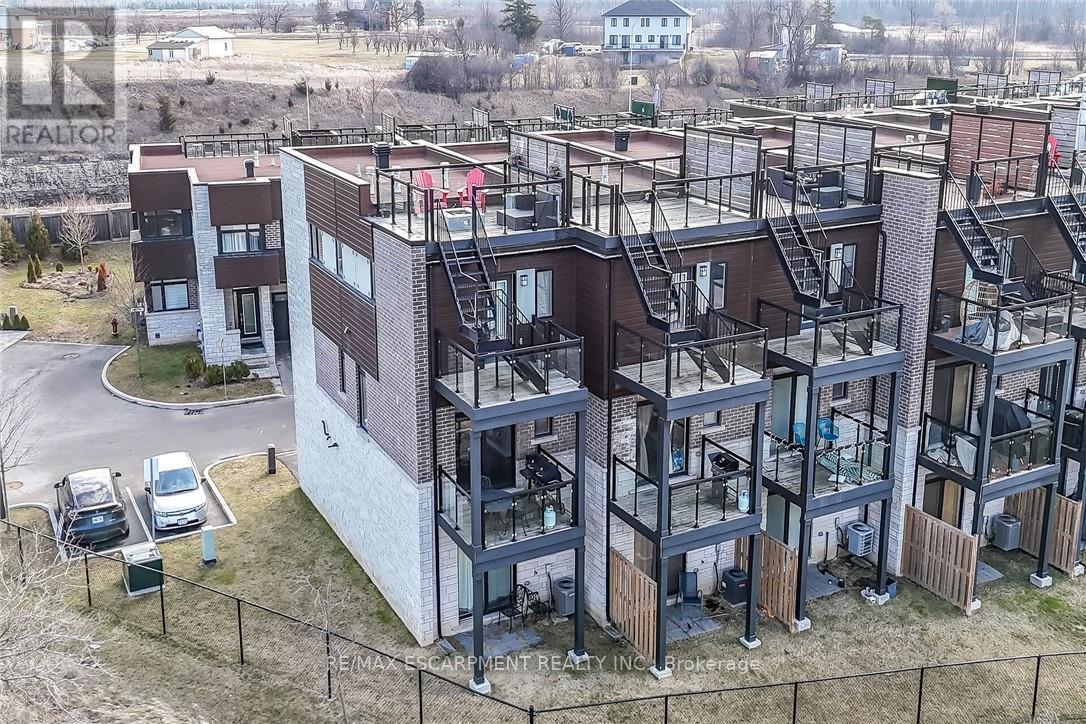 33 - 35 Midhurst Heights, Hamilton, Ontario  L8J 0K9 - Photo 49 - X13090596