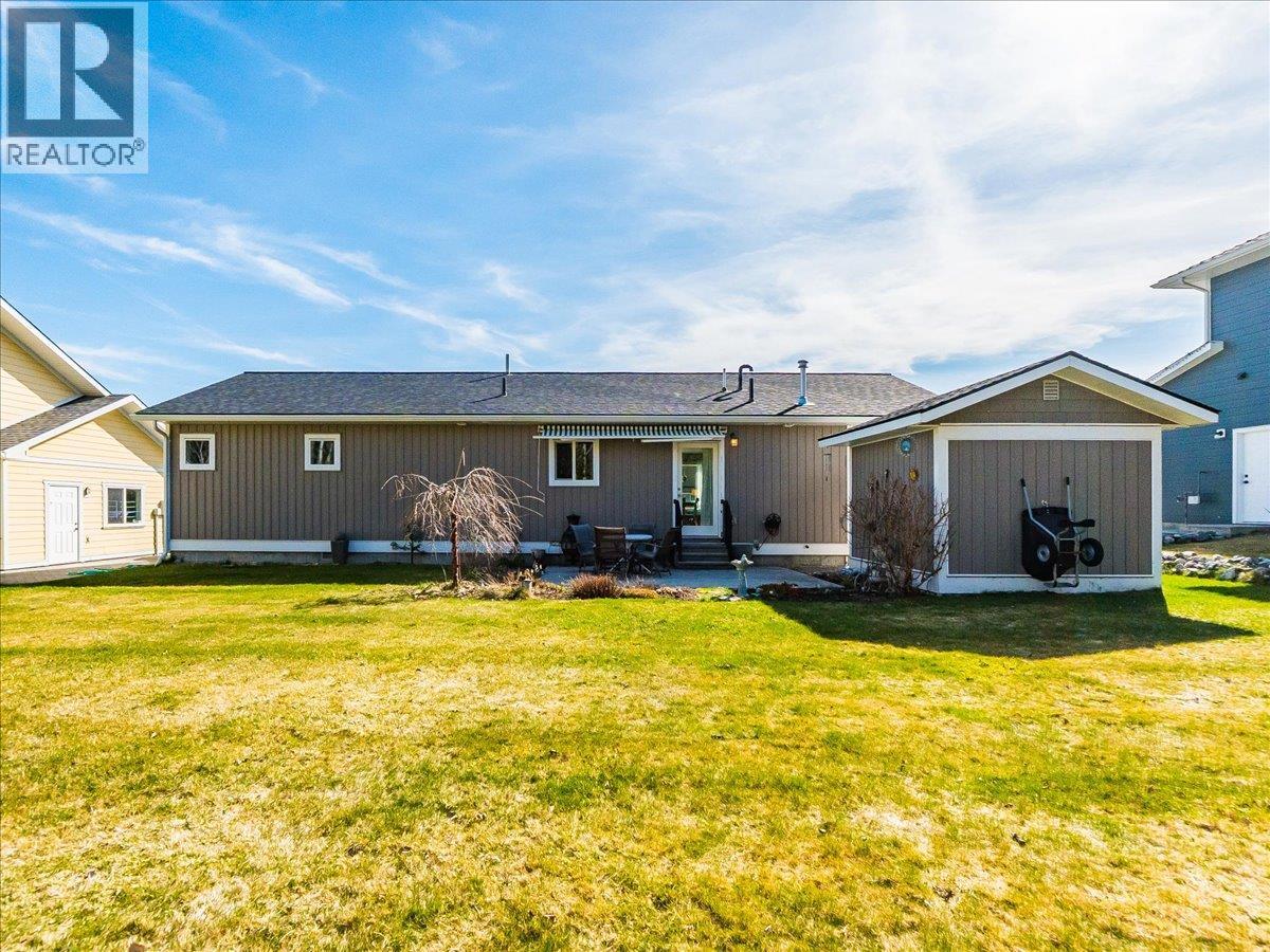 4008 16th Avenue, Castlegar, British Columbia  V1N 4A2 - Photo 43 - 10382931