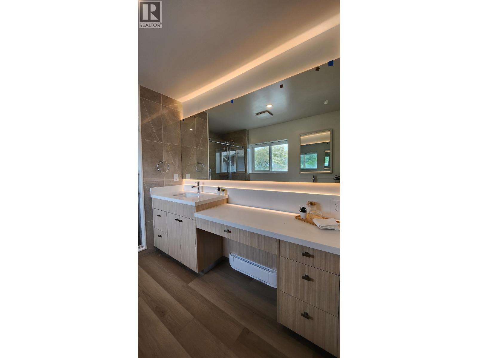 8691 Armstrong Avenue, Burnaby, British Columbia  V3N 2H4 - Photo 19 - C8078536