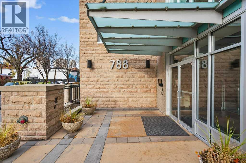 303, 788 12 Avenue SW, Calgary, Alberta  T2R 0H1 - Photo 2 - A2289573