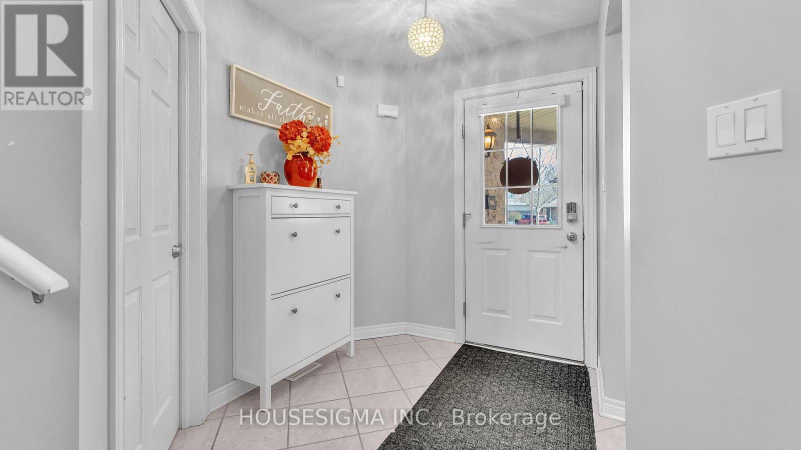 2874 Meadowgate Boulevard, London South, Ontario  N6M 1L3 - Photo 5 - X13090618