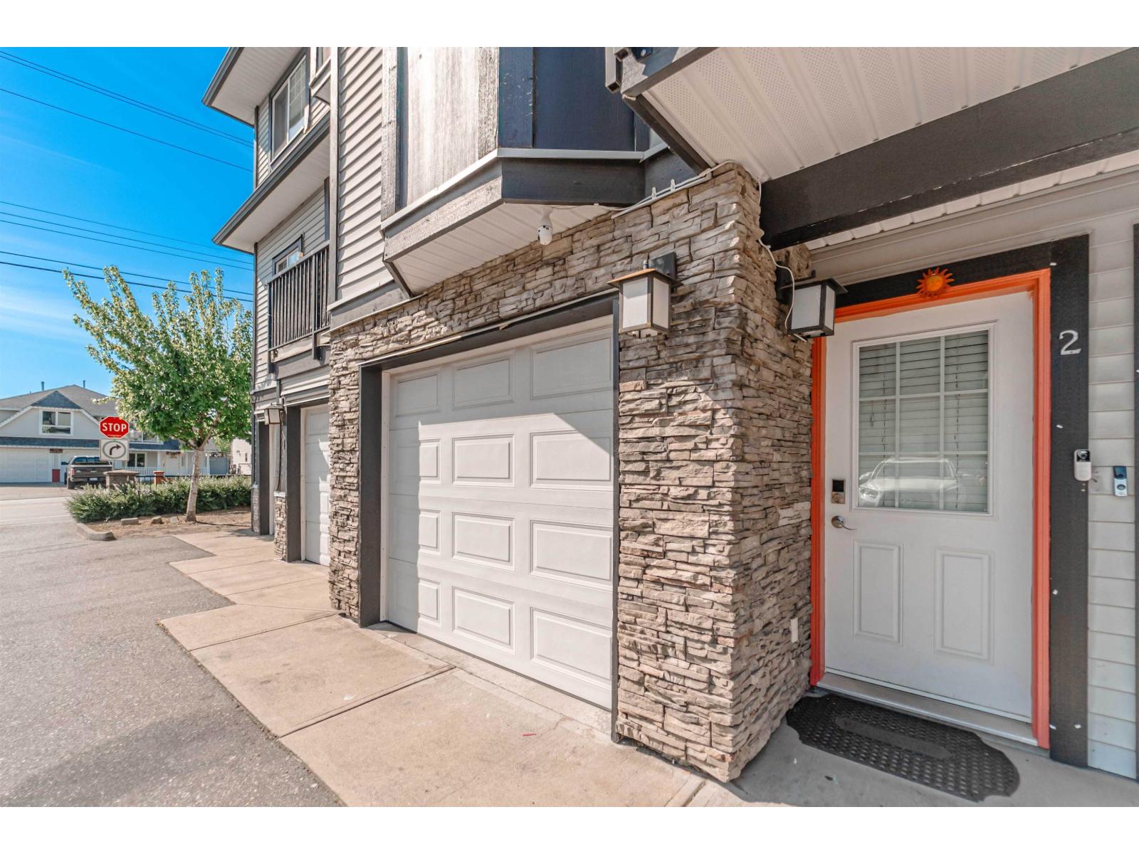 2 31235 Upper Maclure Road, Abbotsford, British Columbia  V2T 5N4 - Photo 3 - R3119477