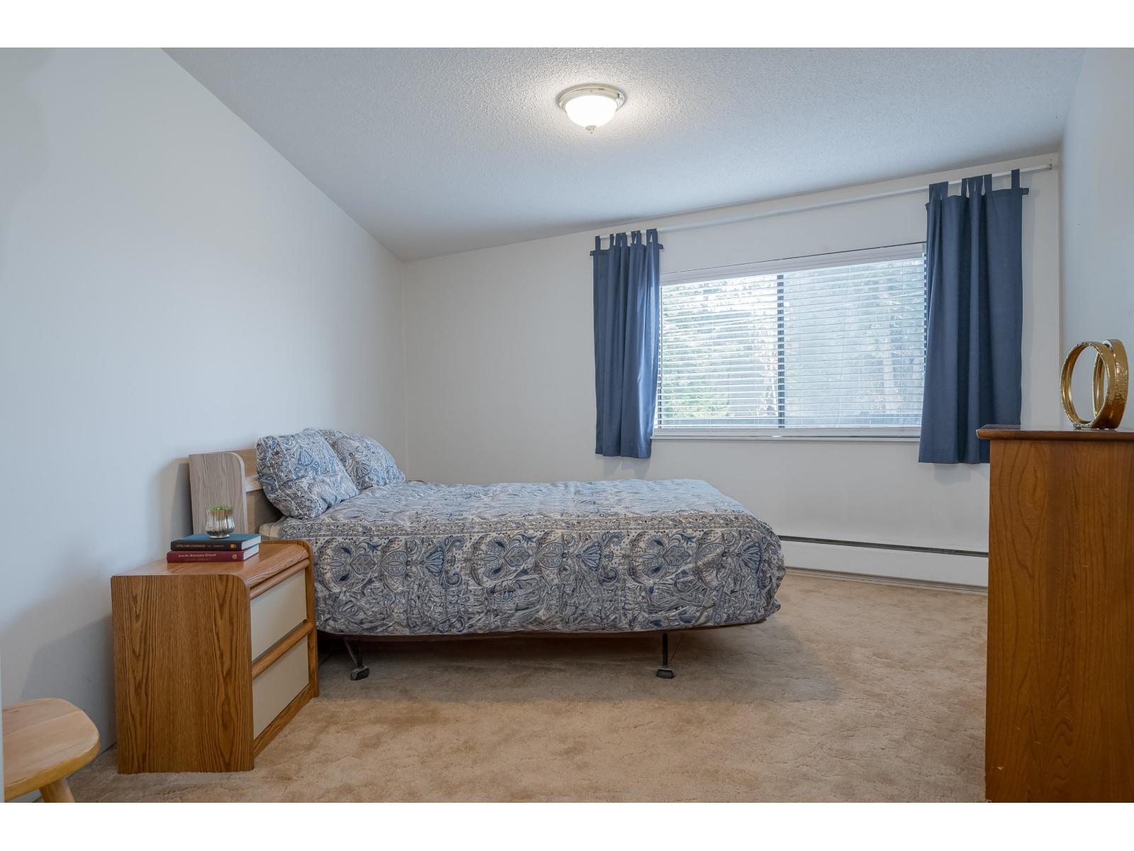 218 15020 North Bluff Road, White Rock, British Columbia  V4B 5A4 - Photo 17 - R3120152