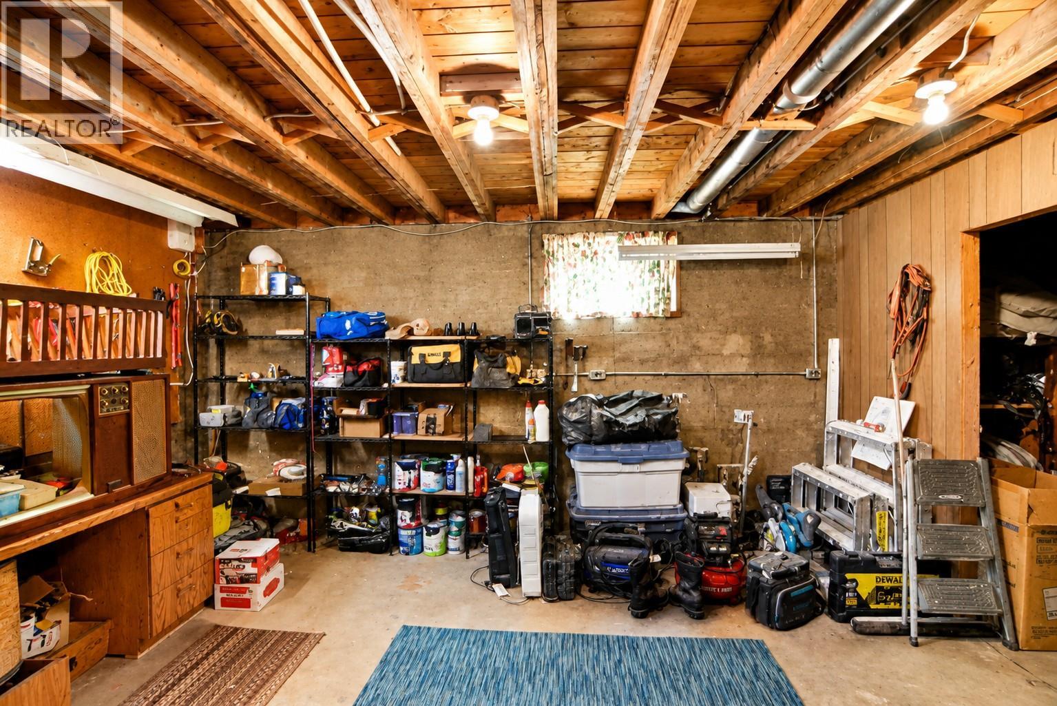 2227 Seventh Avenue, Trail, British Columbia  V1R 3C8 - Photo 32 - 10386050