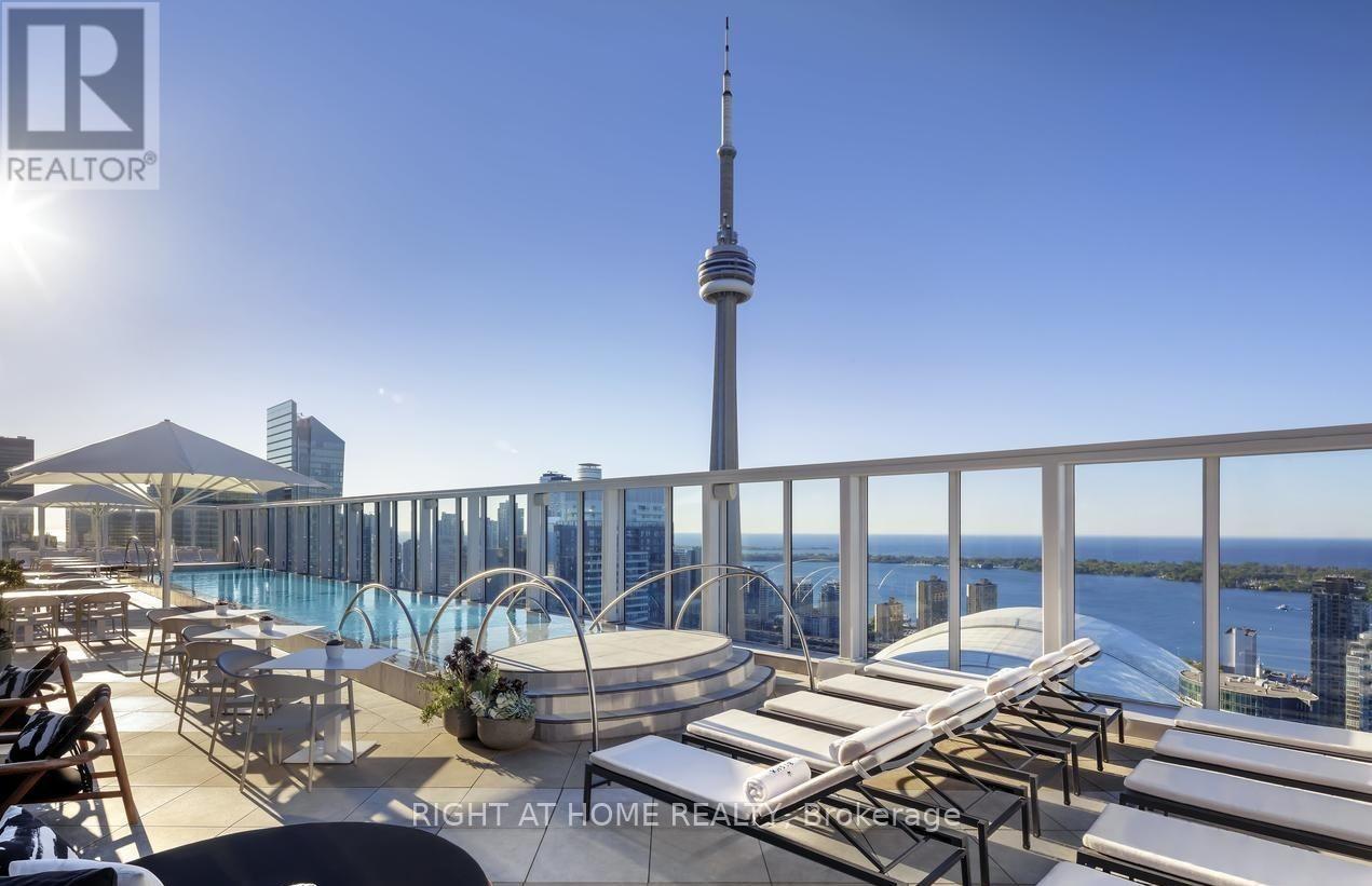 2409 - 88 Blue Jays Way, Toronto, Ontario  M5V 0L7 - Photo 40 - C13090516