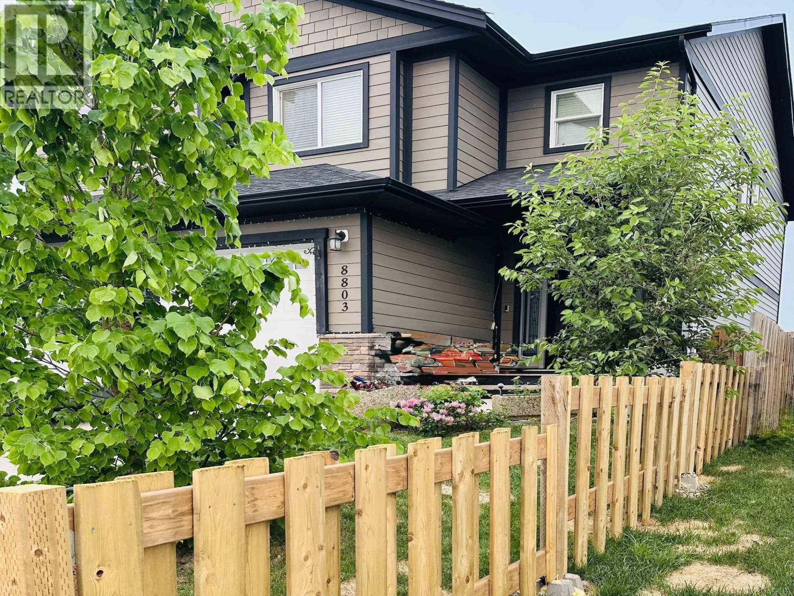 8803 82 Street, Fort St. John, British Columbia  V1J 0N9 - Photo 2 - R3120184