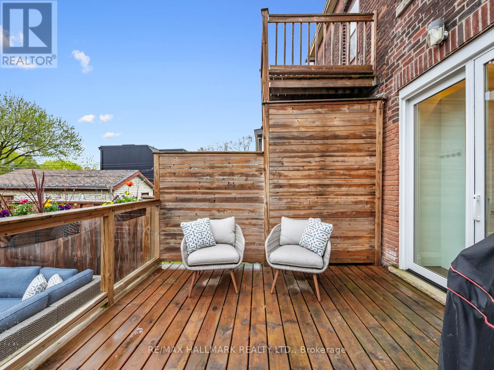 16 Bain Avenue, Toronto, Ontario  M4K 1E6 - Photo 43 - E13090380