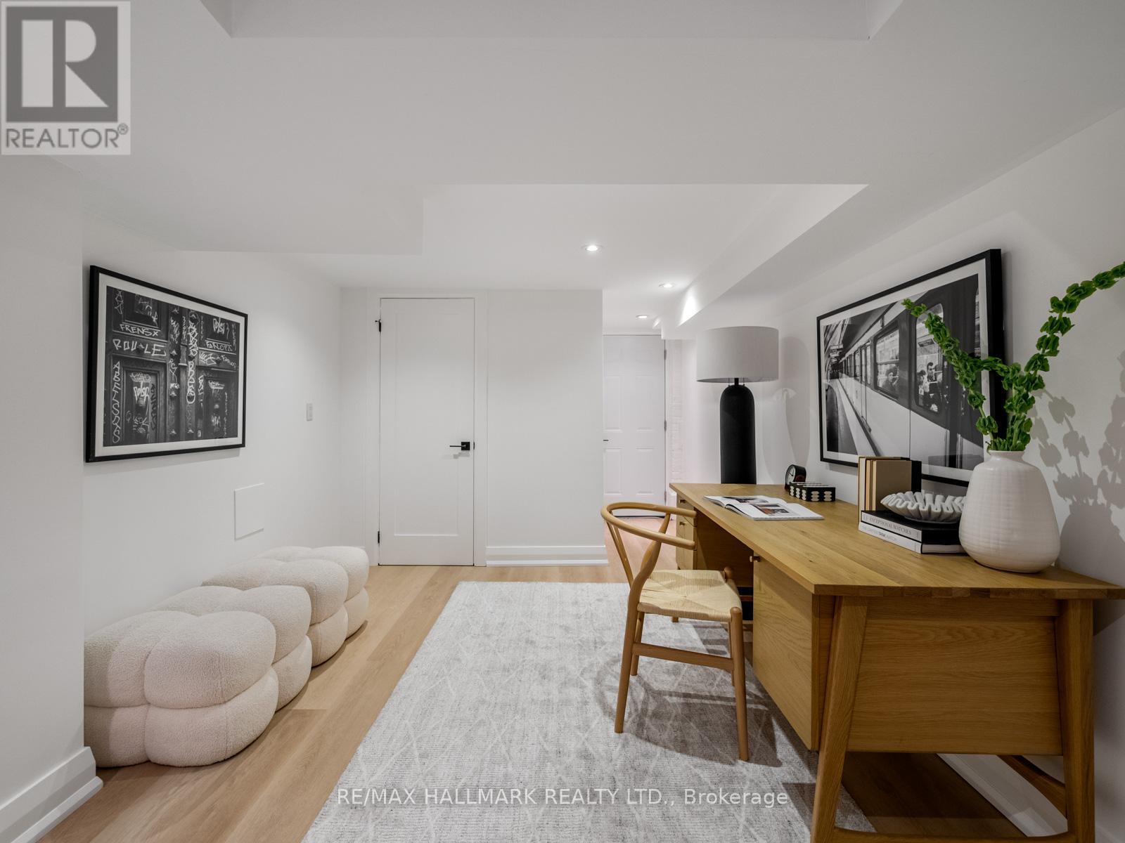 16 Bain Avenue, Toronto, Ontario  M4K 1E6 - Photo 39 - E13090380