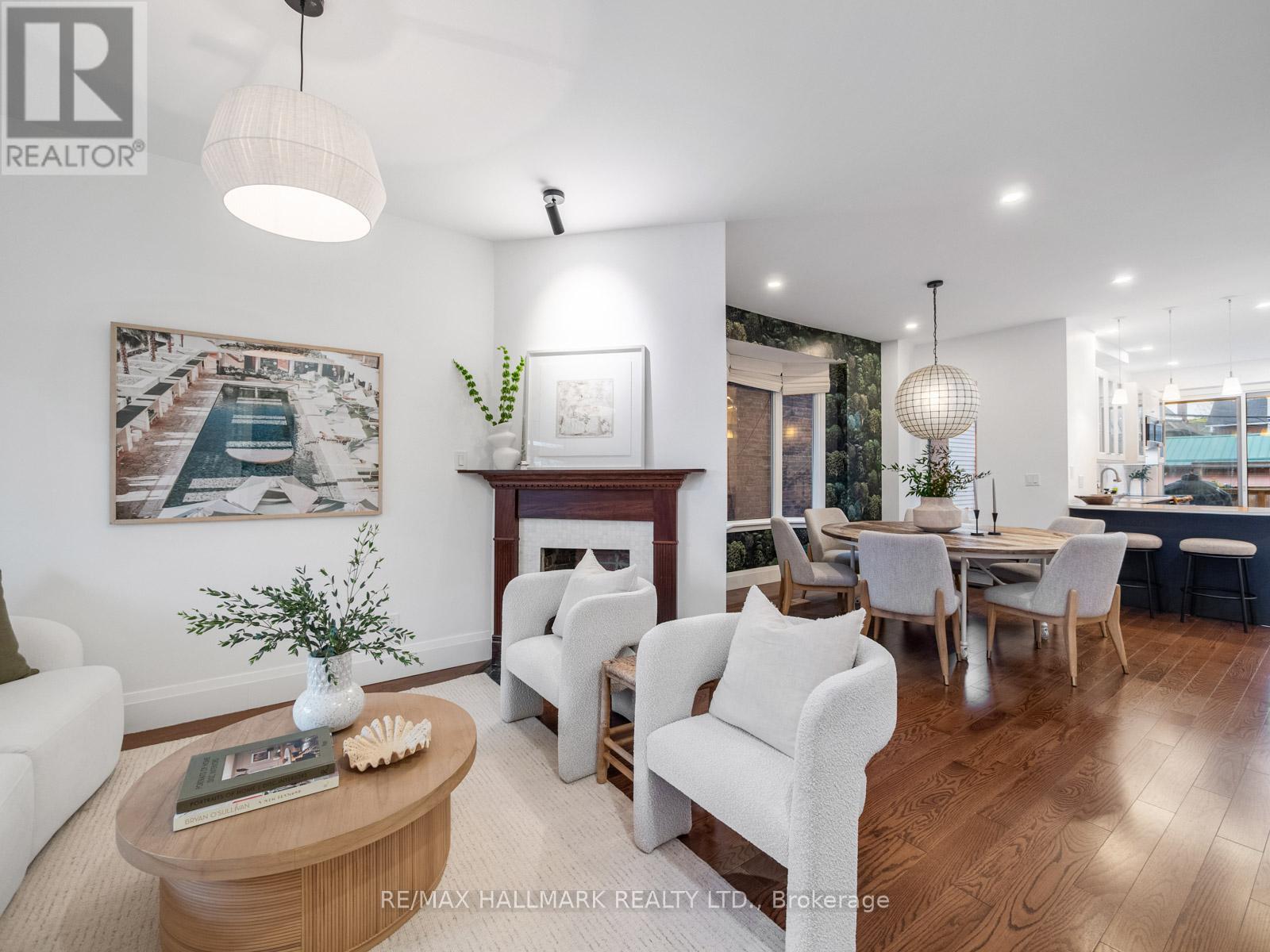 16 Bain Avenue, Toronto, Ontario  M4K 1E6 - Photo 6 - E13090380