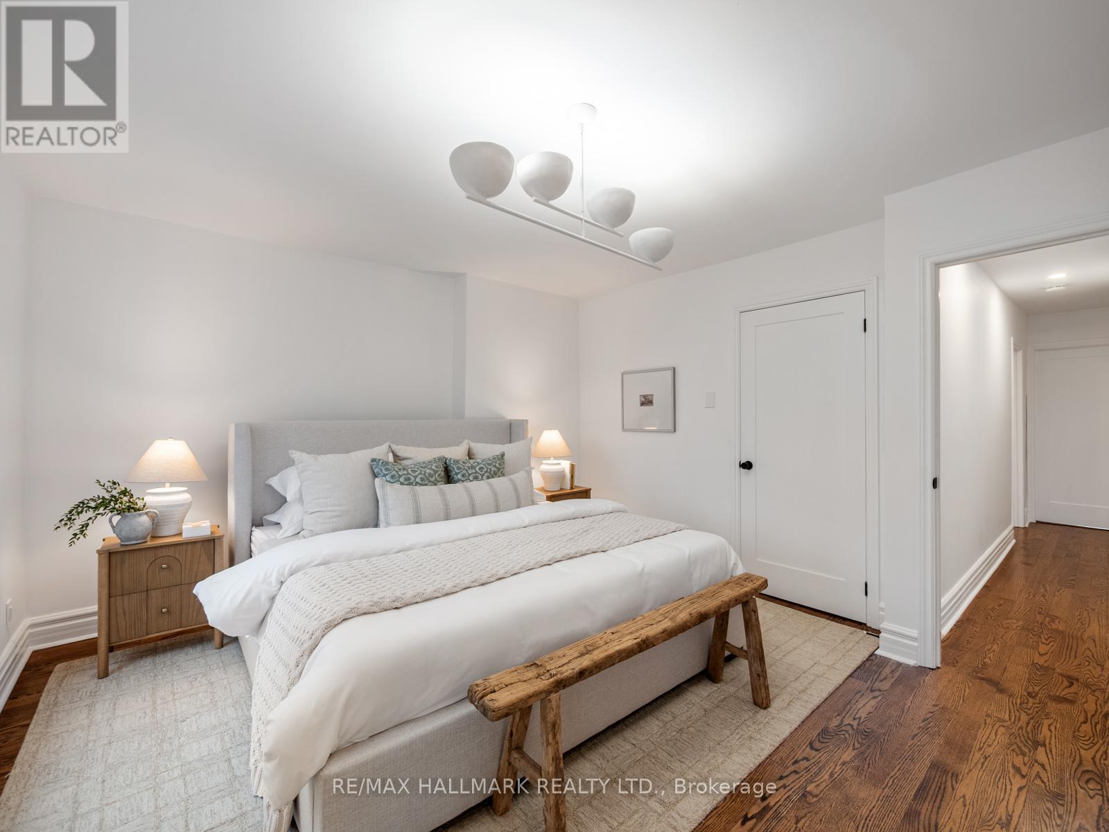16 Bain Avenue, Toronto, Ontario  M4K 1E6 - Photo 20 - E13090380