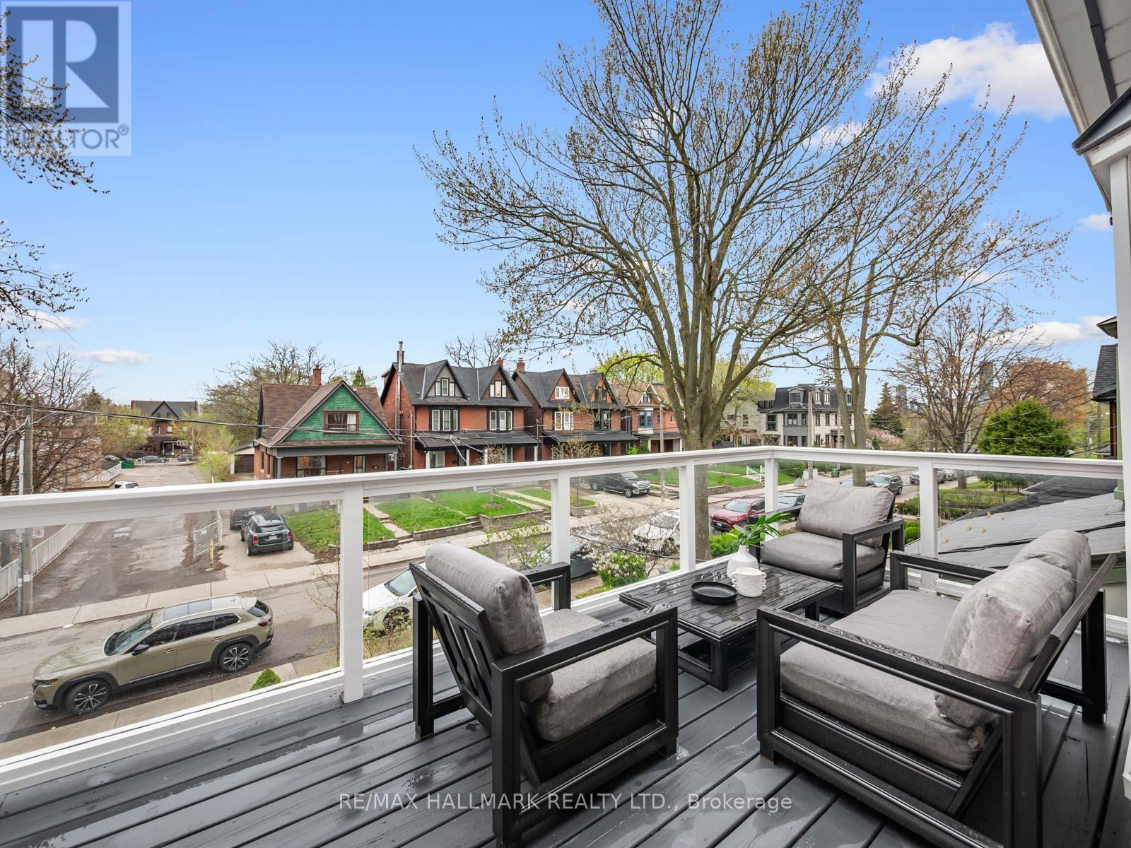 16 Bain Avenue, Toronto, Ontario  M4K 1E6 - Photo 33 - E13090380
