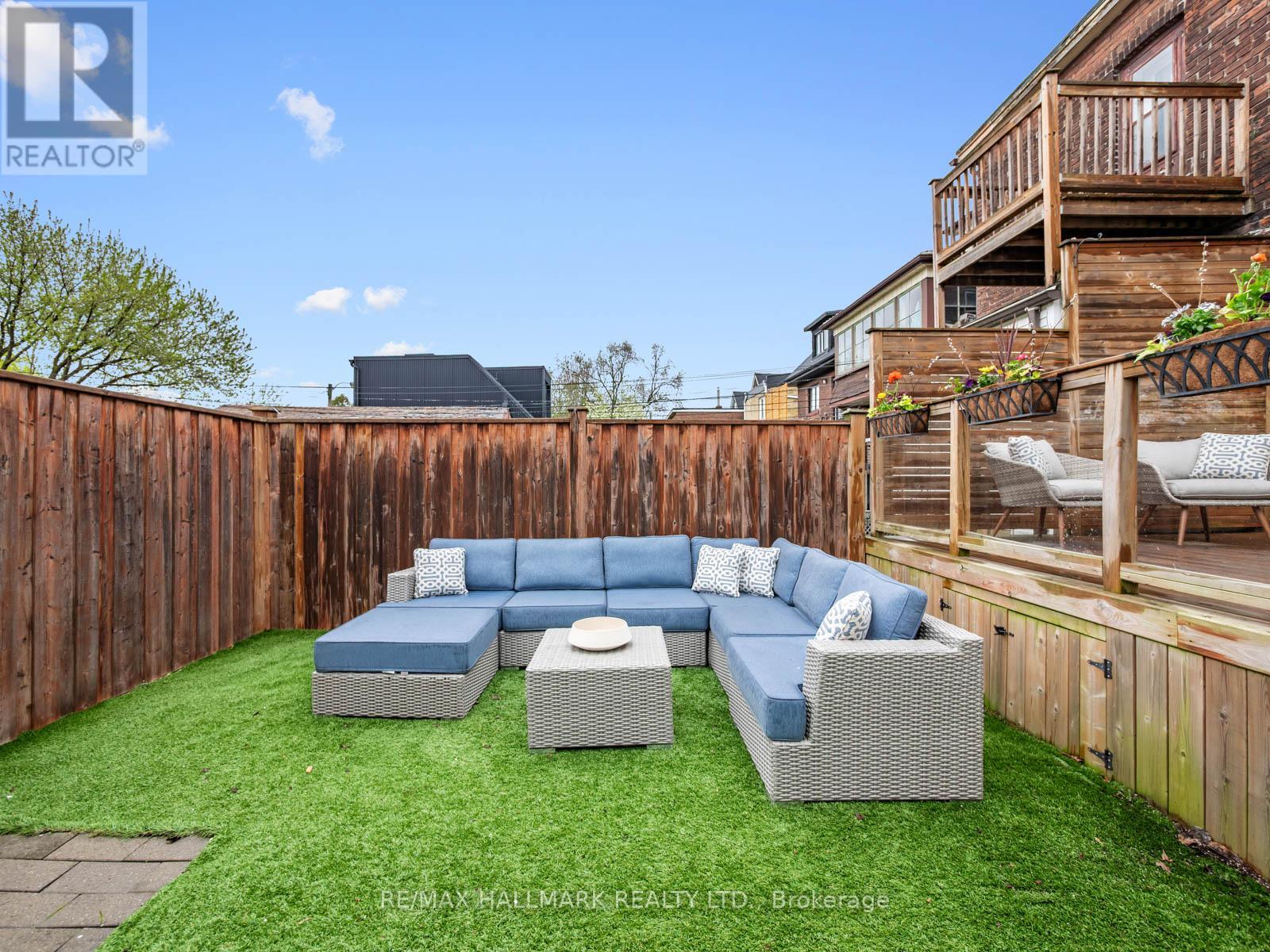 16 Bain Avenue, Toronto, Ontario  M4K 1E6 - Photo 45 - E13090380