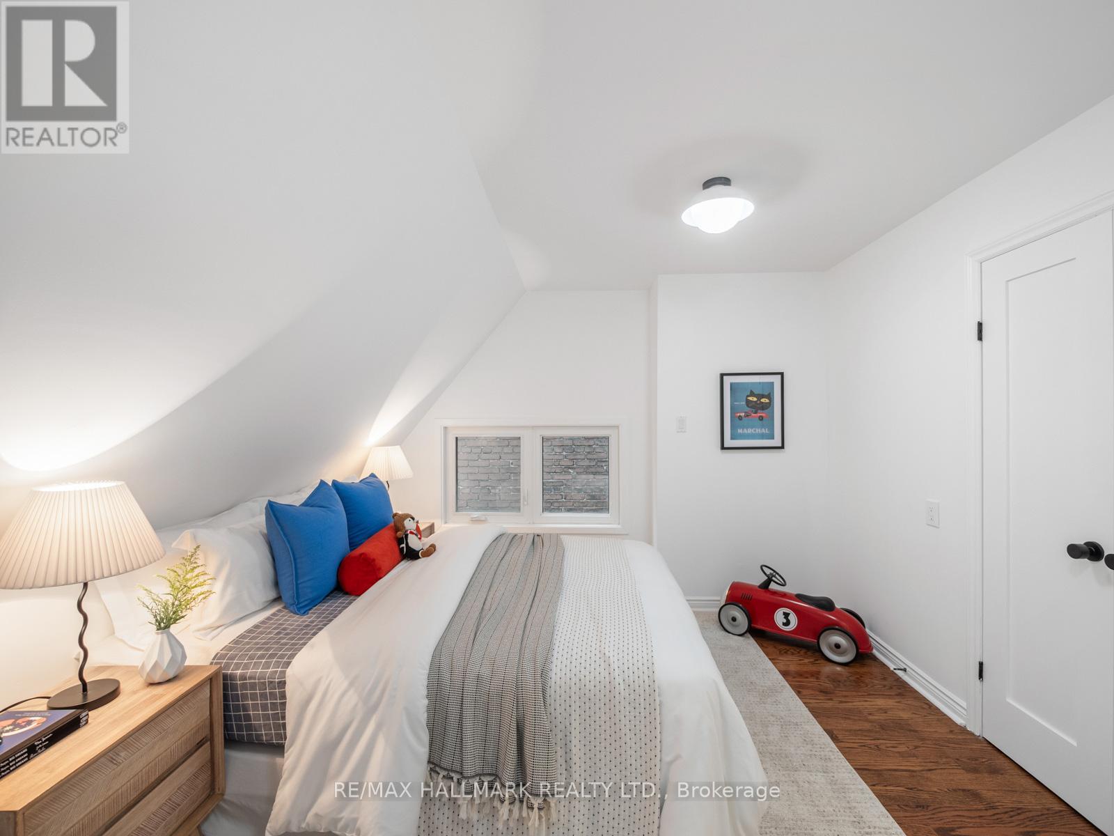 16 Bain Avenue, Toronto, Ontario  M4K 1E6 - Photo 30 - E13090380