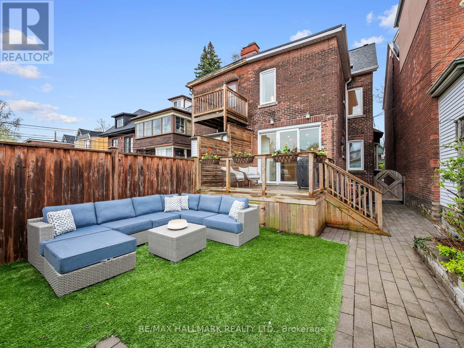 16 Bain Avenue, Toronto, Ontario  M4K 1E6 - Photo 46 - E13090380