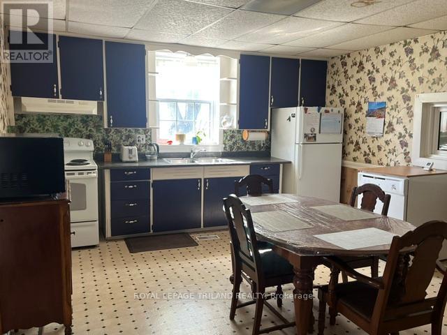 13441 Graham Road, West Elgin, Ontario  N0L 2P0 - Photo 8 - X13032748