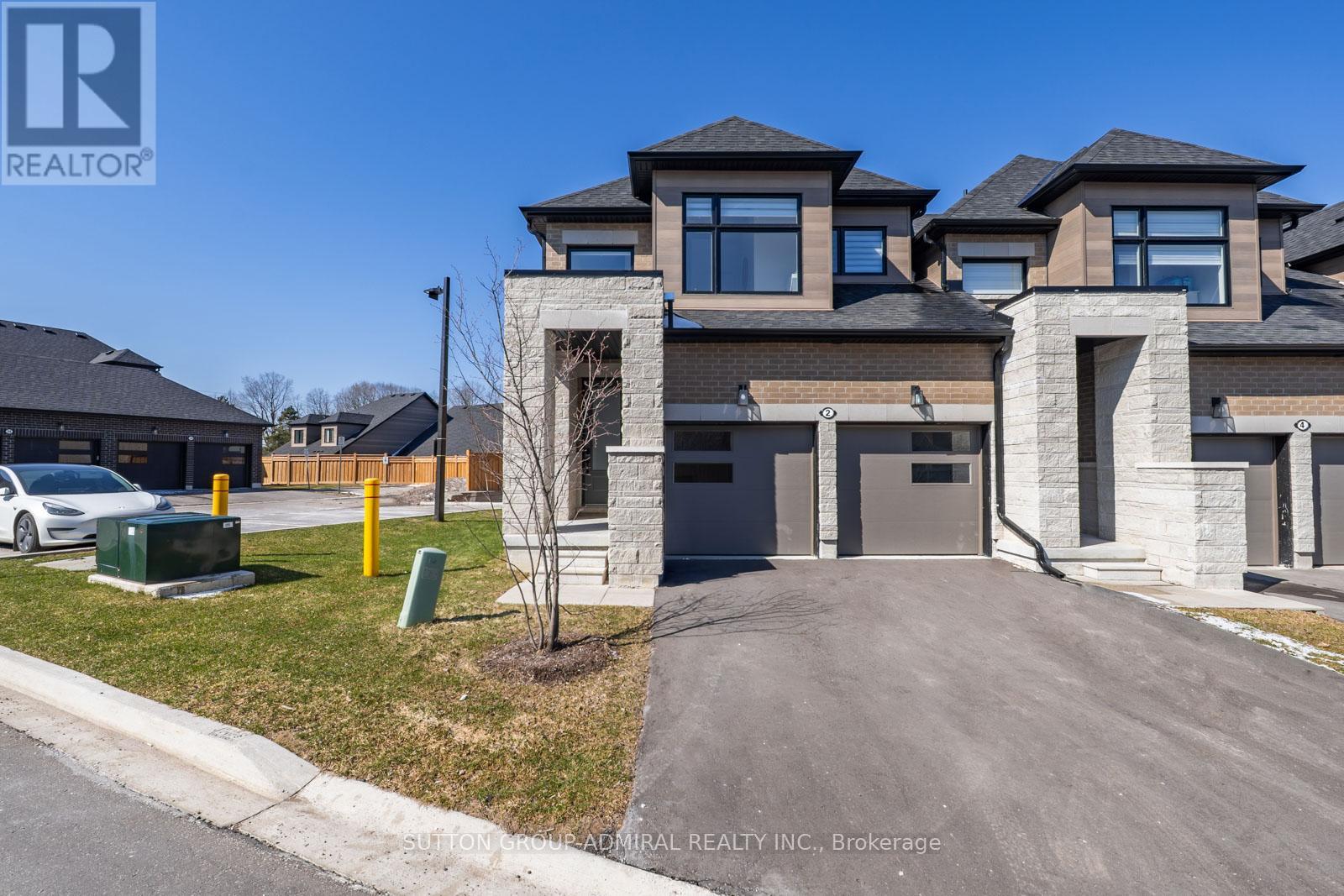 2 Lois Torrance Trail, Uxbridge, Ontario  L9P 0R9 - Photo 2 - N12989244