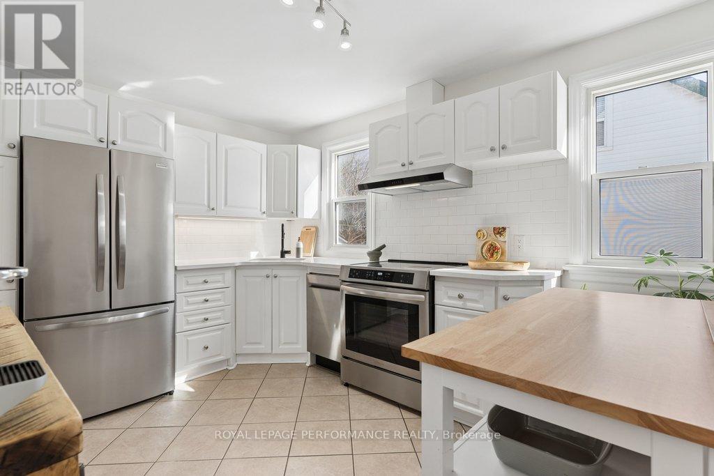309 Glynn Avenue, Ottawa, Ontario  K1K 1R9 - Photo 6 - X12844530