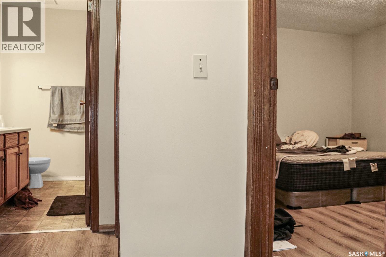 223-225 Wakabayashi Way, Saskatoon, Saskatchewan  S7K 7M4 - Photo 5 - SK029076