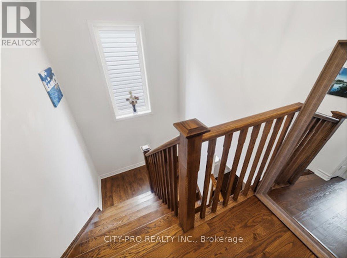 439 Etheridge Avenue, Milton, Ontario  L9E 0B3 - Photo 26 - W13066488