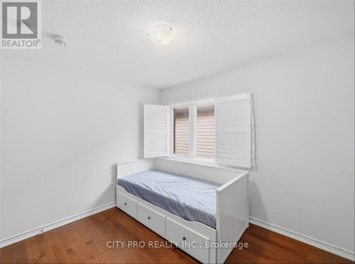 439 Etheridge Avenue, Milton, Ontario  L9E 0B3 - Photo 40 - W13066488