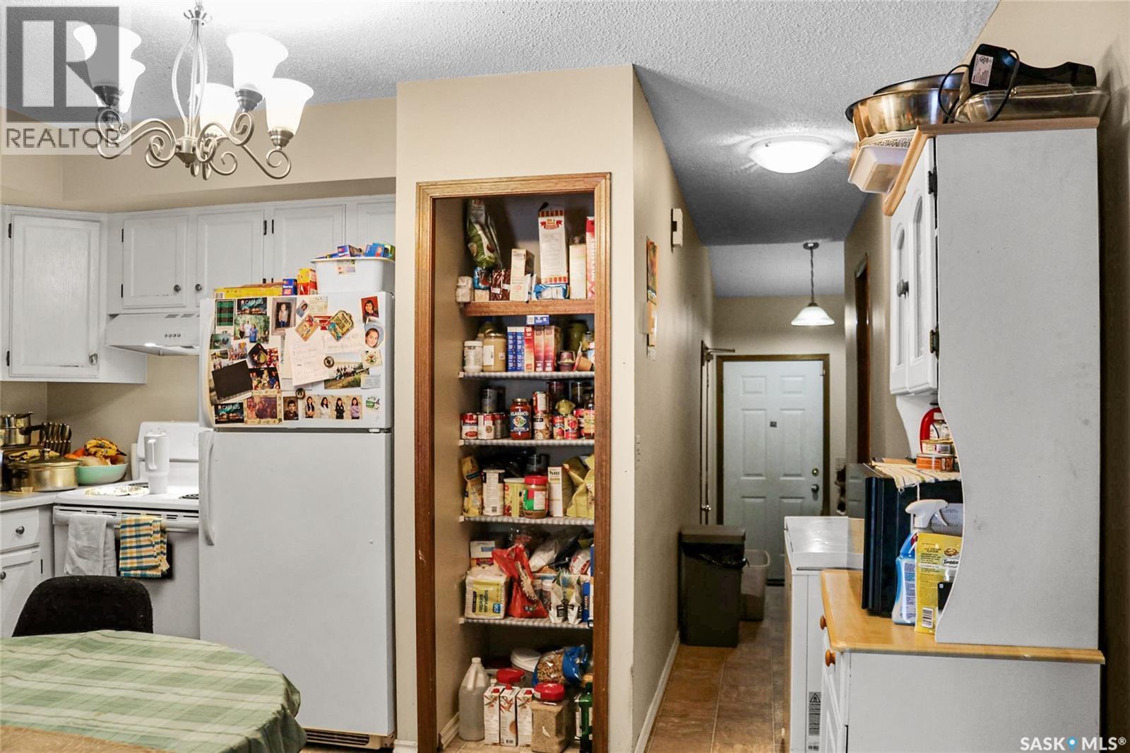 223-225 Wakabayashi Way, Saskatoon, Saskatchewan  S7K 7M4 - Photo 12 - SK029076