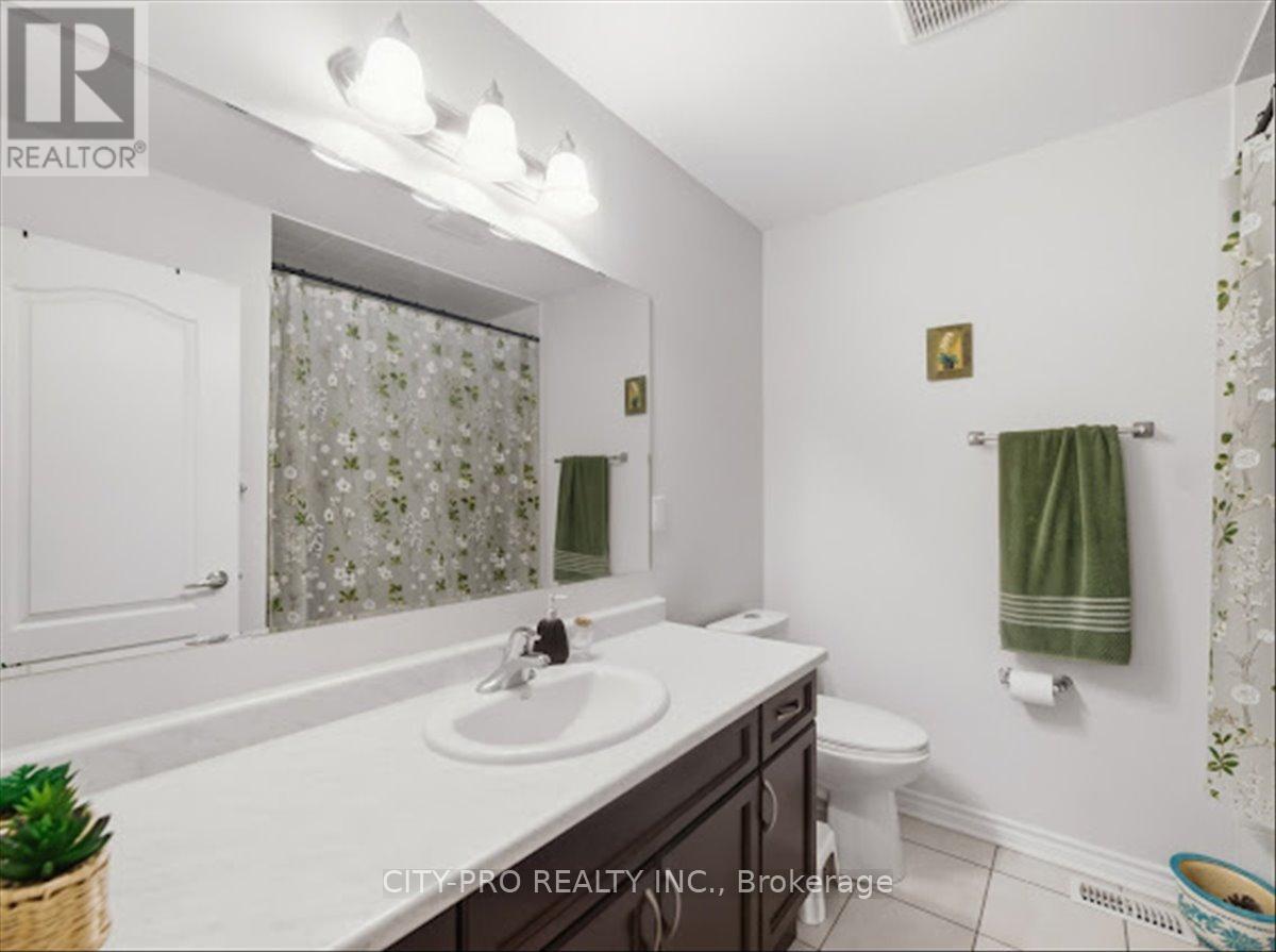 439 Etheridge Avenue, Milton, Ontario  L9E 0B3 - Photo 41 - W13066488