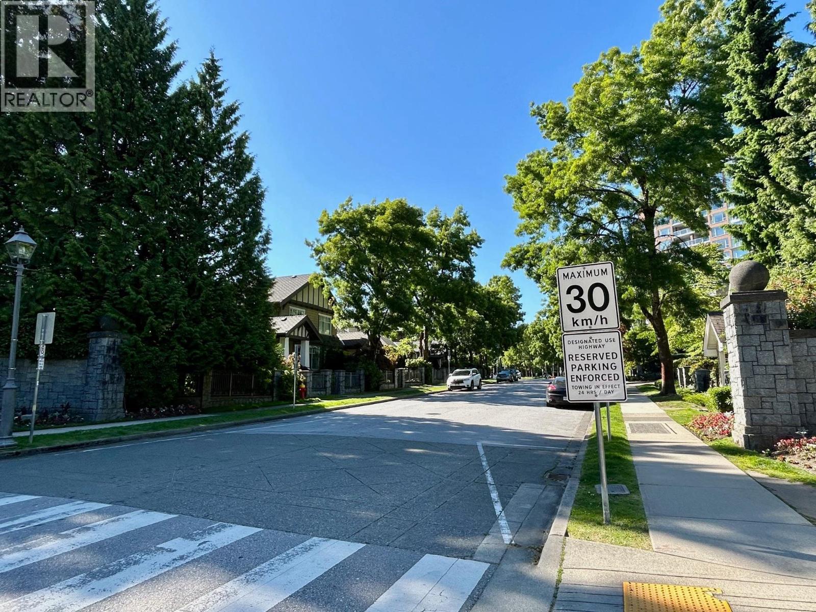 1306 5639 Hampton Place, Vancouver, British Columbia  V6T 2H6 - Photo 9 - R3108186