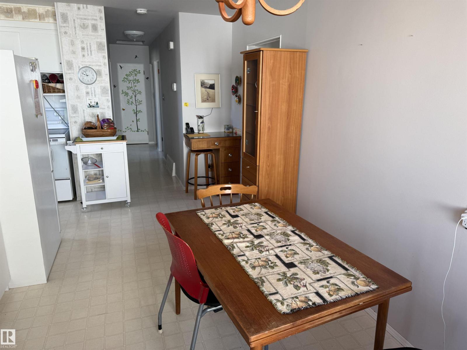16112 87 Av Nw, Edmonton, Alberta  T5R 4G9 - Photo 17 - E4485973