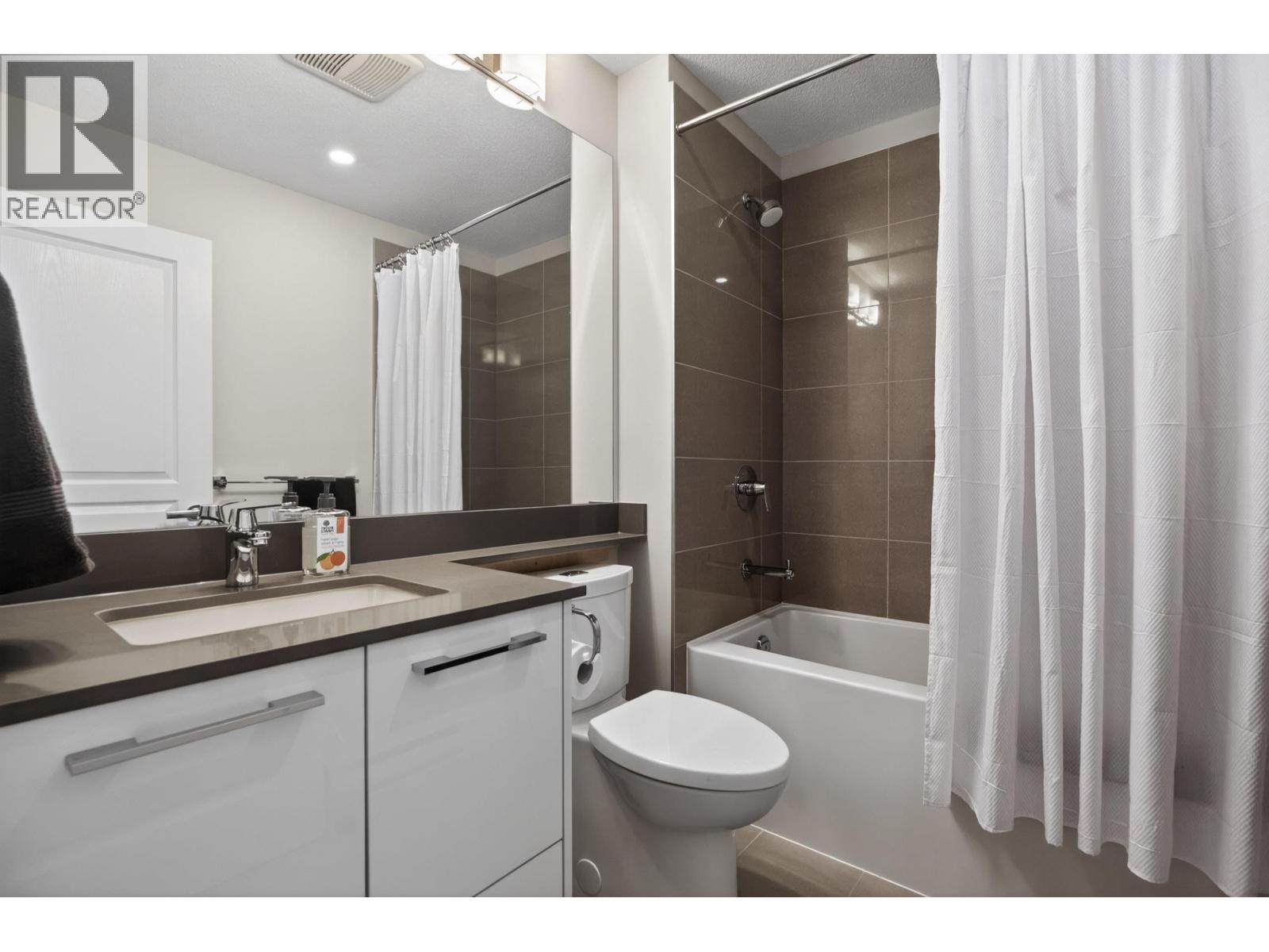 63 5551 Admiral Way, Delta, British Columbia  V4K 0C9 - Photo 20 - R3119788