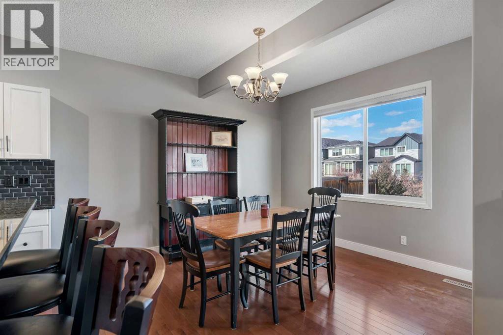 18 Silverado Skies Drive Sw, Calgary, Alberta  T2X 0J3 - Photo 9 - A2301706